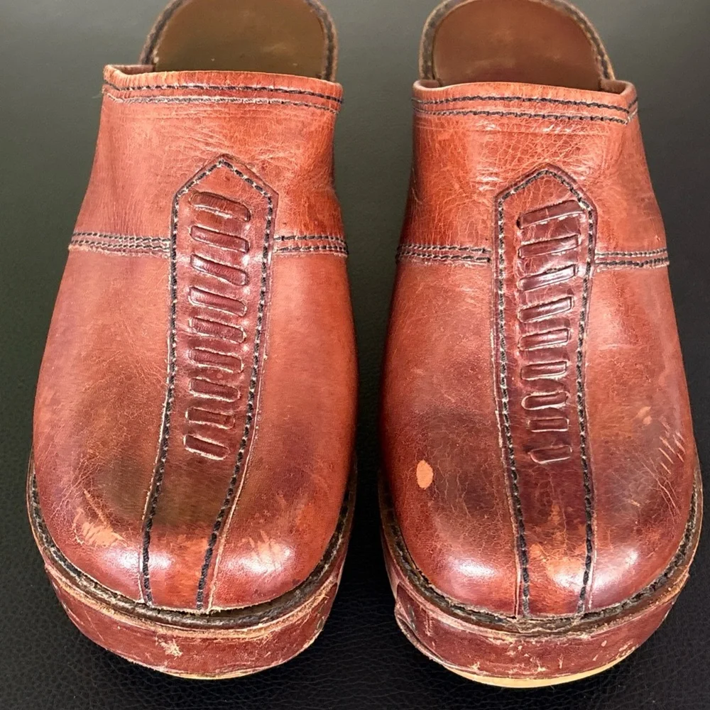 Woodwork by Thom McAn Vintage 1970s Clogs - Picture 2 of 11